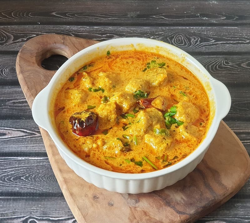 Gatte Ki Curry Recipe